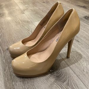 Steve Madden Stokker Blush Patent Leather Heels Size 10